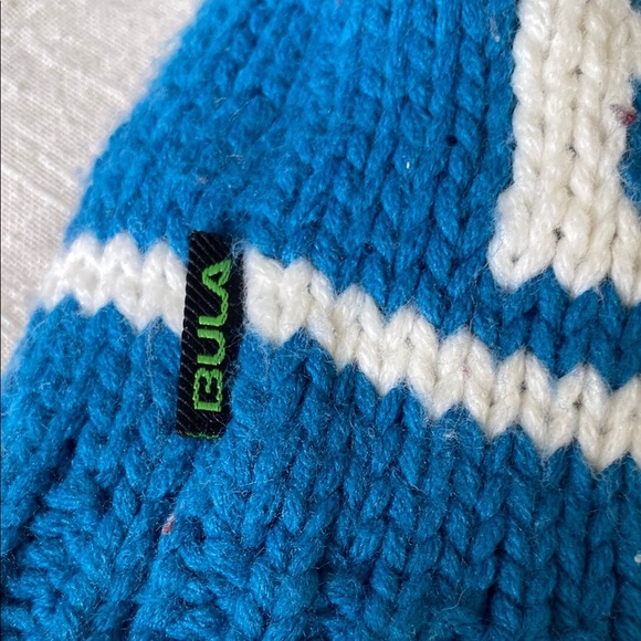 Iconic BIG WHITE Ski Resort Blue and White Knit Hat with Pom-Pom - Picture 4 of 6